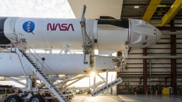 SpaceX wystrzeli astronautów z ponownie wykorzystaną rakietą i statkiem kosmicznym: Oto, co powinieneś wiedzieć