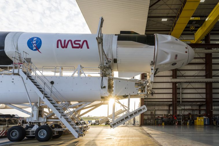 SpaceX wystrzeli astronautów z ponownie wykorzystaną rakietą i statkiem kosmicznym: Oto, co powinieneś wiedzieć